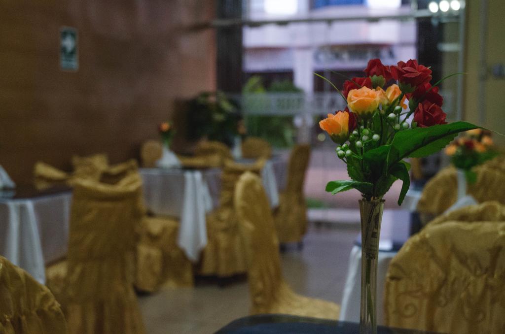 La Torre Inn 马尔多纳多港 外观 照片