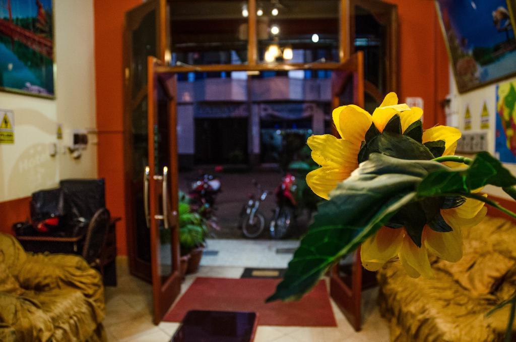 La Torre Inn 马尔多纳多港 外观 照片
